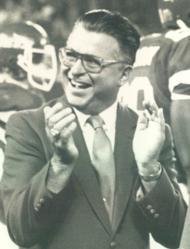 Dr. Calvin Nicholas, Namath & New York Jets’ Longtime Physician, Dies at 88
